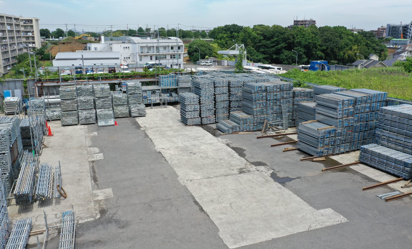 仮設足場工事のKOYOがサポート